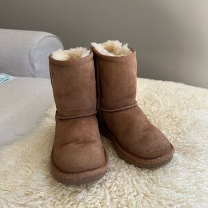 Brown Shearling-Lined Boots